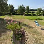 Domaine De La Vove Homestay Corbon (Orne)