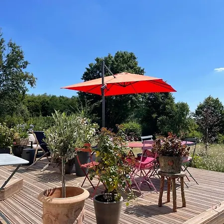 Domaine De La Vove - Classée, Cadre Paisible Et Naturel - Ambiance Insolite Jardin Paysager Doté D'une Terrasse Spacieuse - Vue Panoramique Exceptionnelle -authenticité Et élégance *