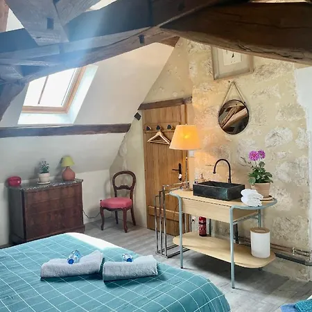 Domaine De La Vove - Classee, Cadre Paisible Et Naturel - Ambiance Insolite Jardin Paysager Dote D'une Terrasse Spacieuse - Vue Panoramique Exceptionnelle -authenticite Et Elegance *